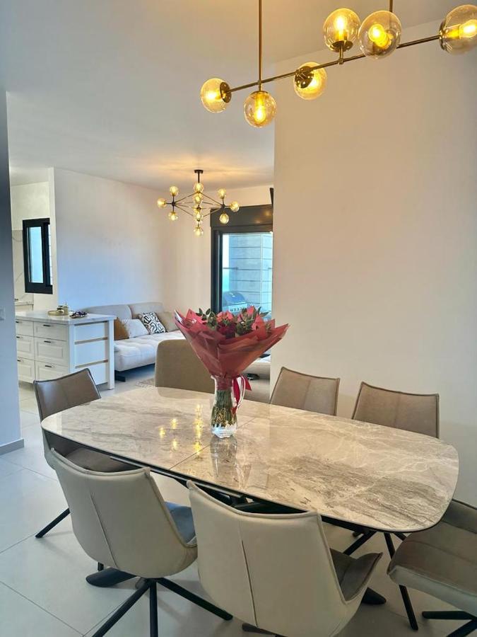 Luxury House Akko Apartment Luaran gambar