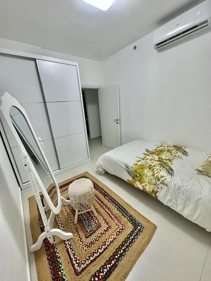 Luxury House Akko Apartment Luaran gambar